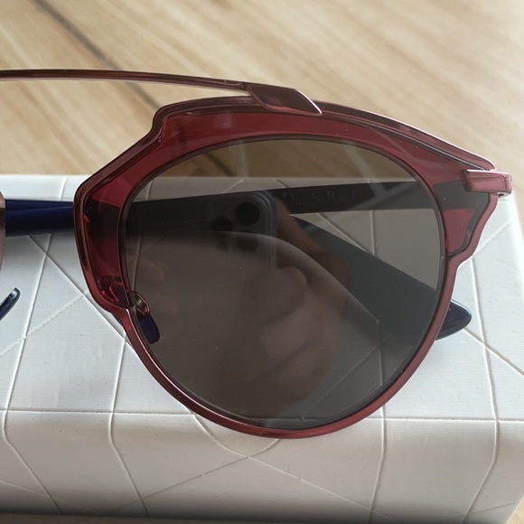 Dior Aviator Sunglasses - Picture 4 of 14